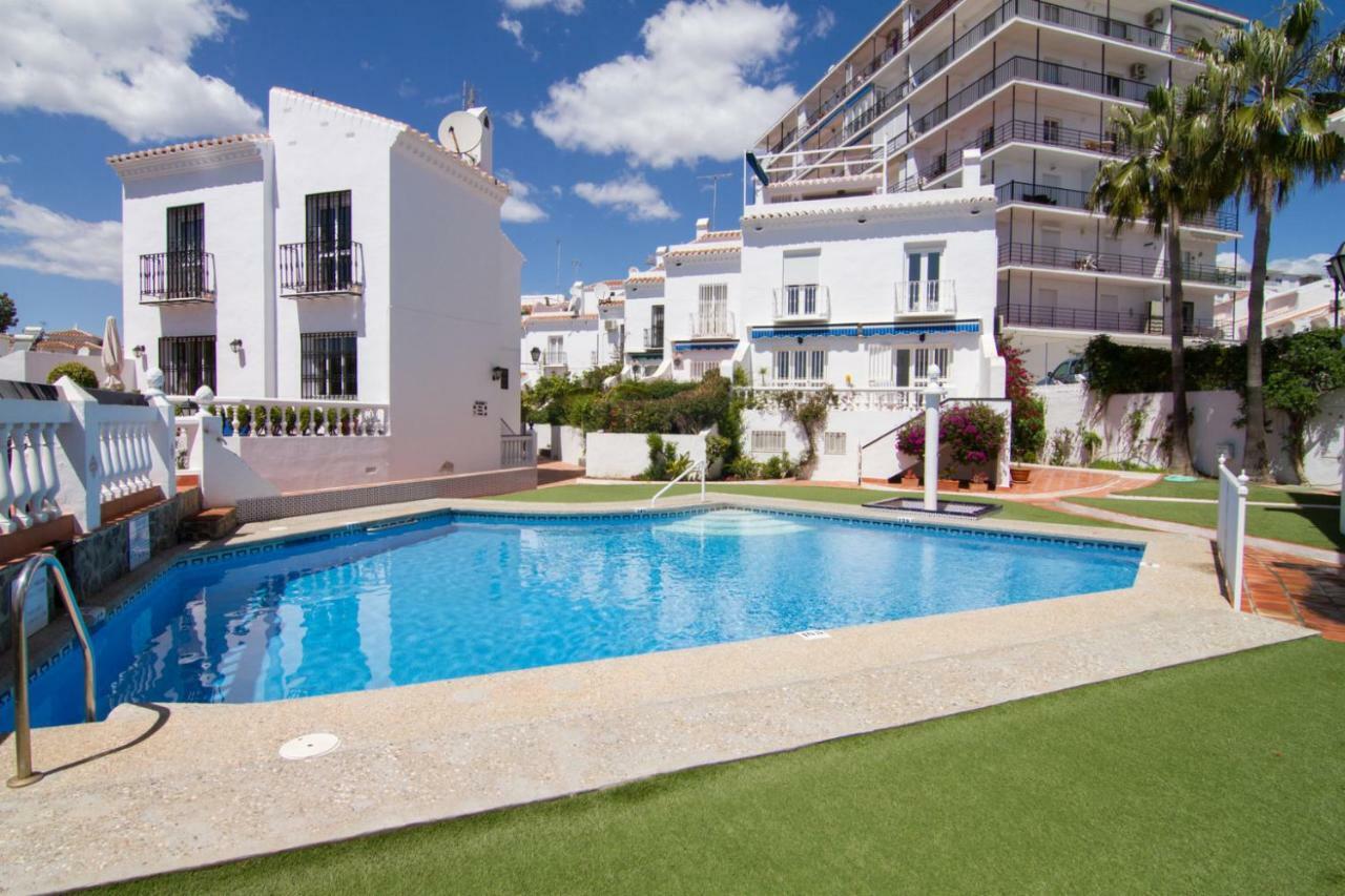 Bajamar II 2 Menyber Lägenhet Nerja Exteriör bild